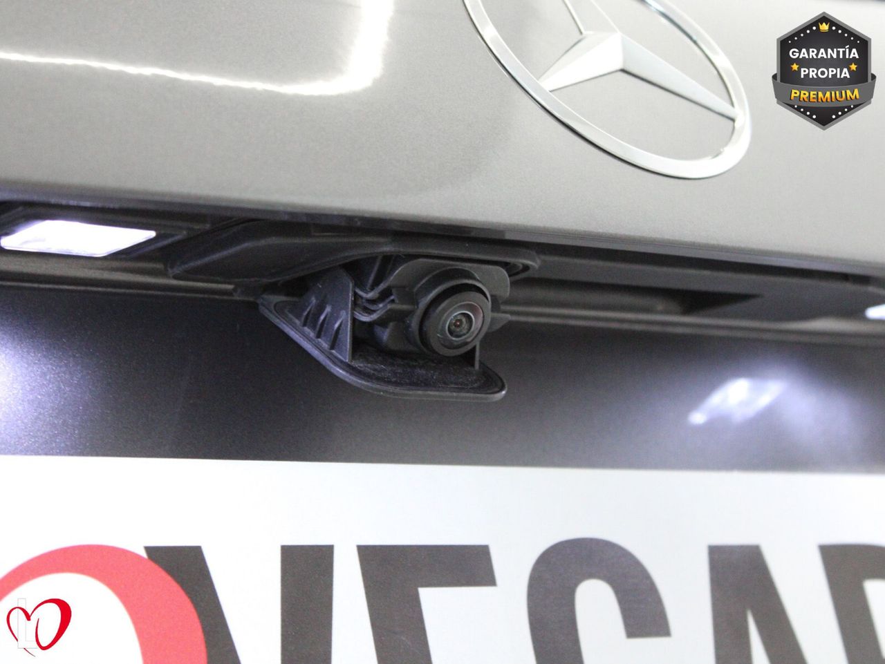 Mercedes GLA GLA 200 D AMG LINE + PAQ PREMIUM - Foto 12