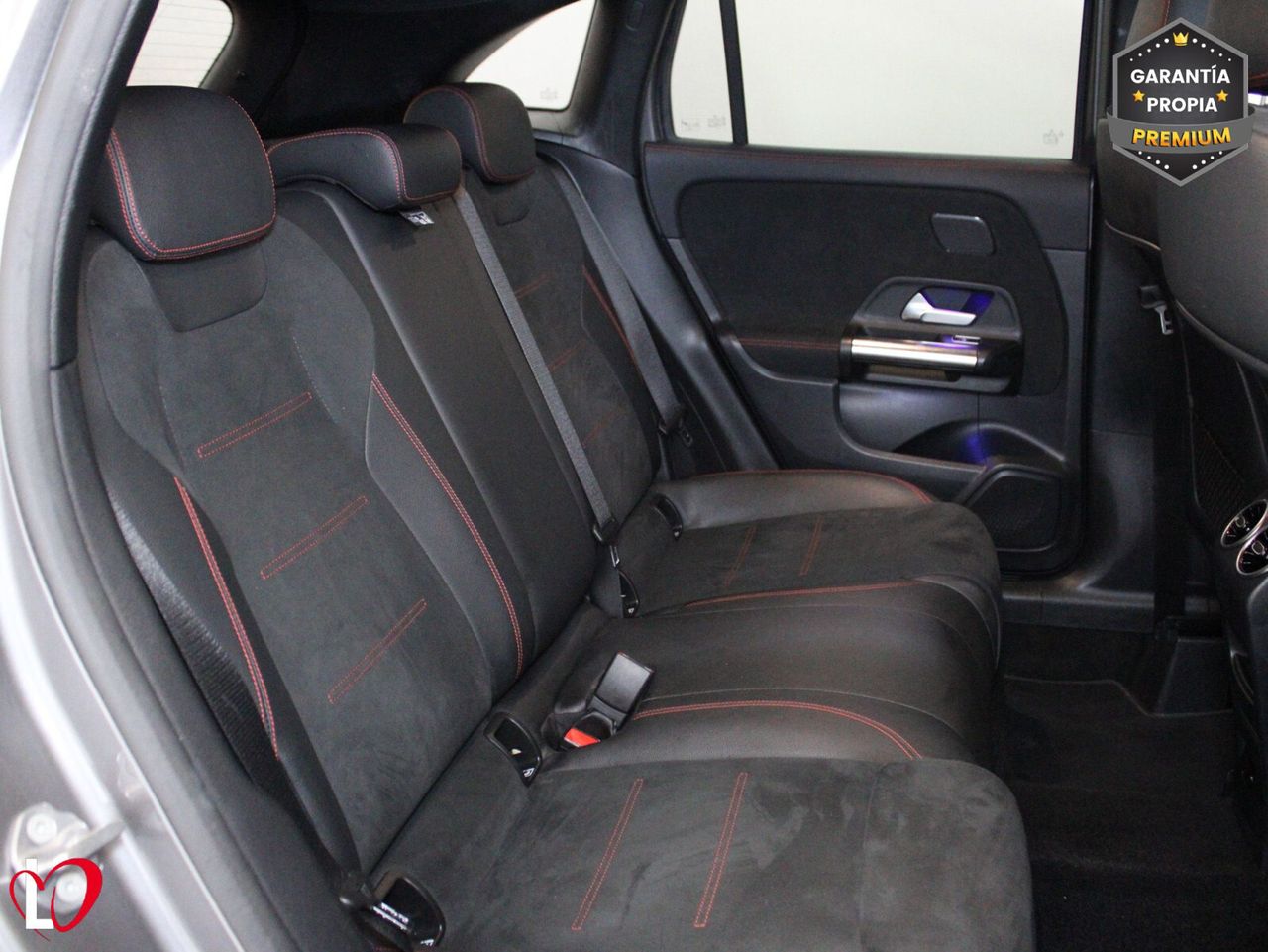 Mercedes GLA GLA 200 D AMG LINE + PAQ PREMIUM - Foto 25