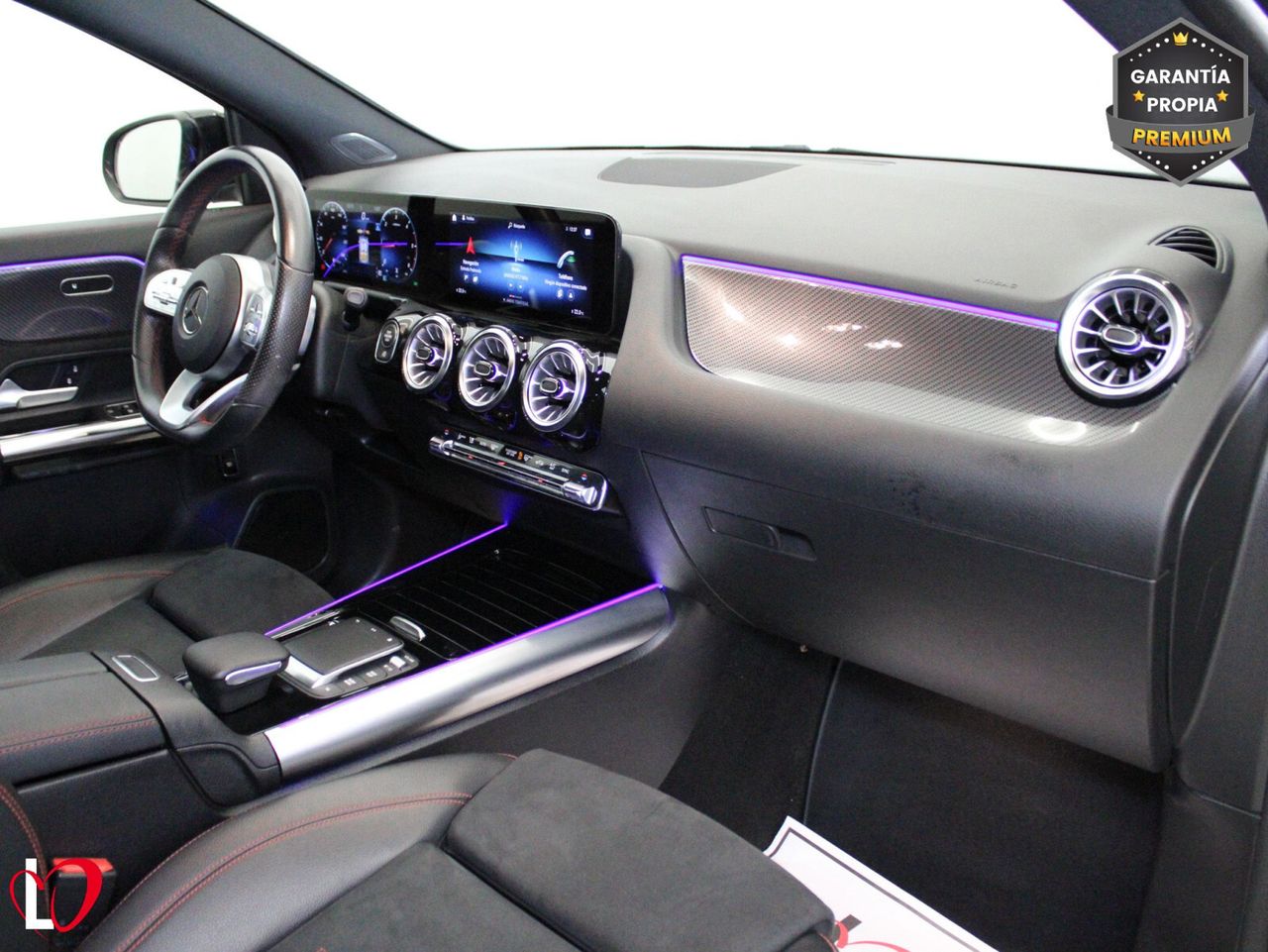 Mercedes GLA GLA 200 D AMG LINE + PAQ PREMIUM - Foto 19