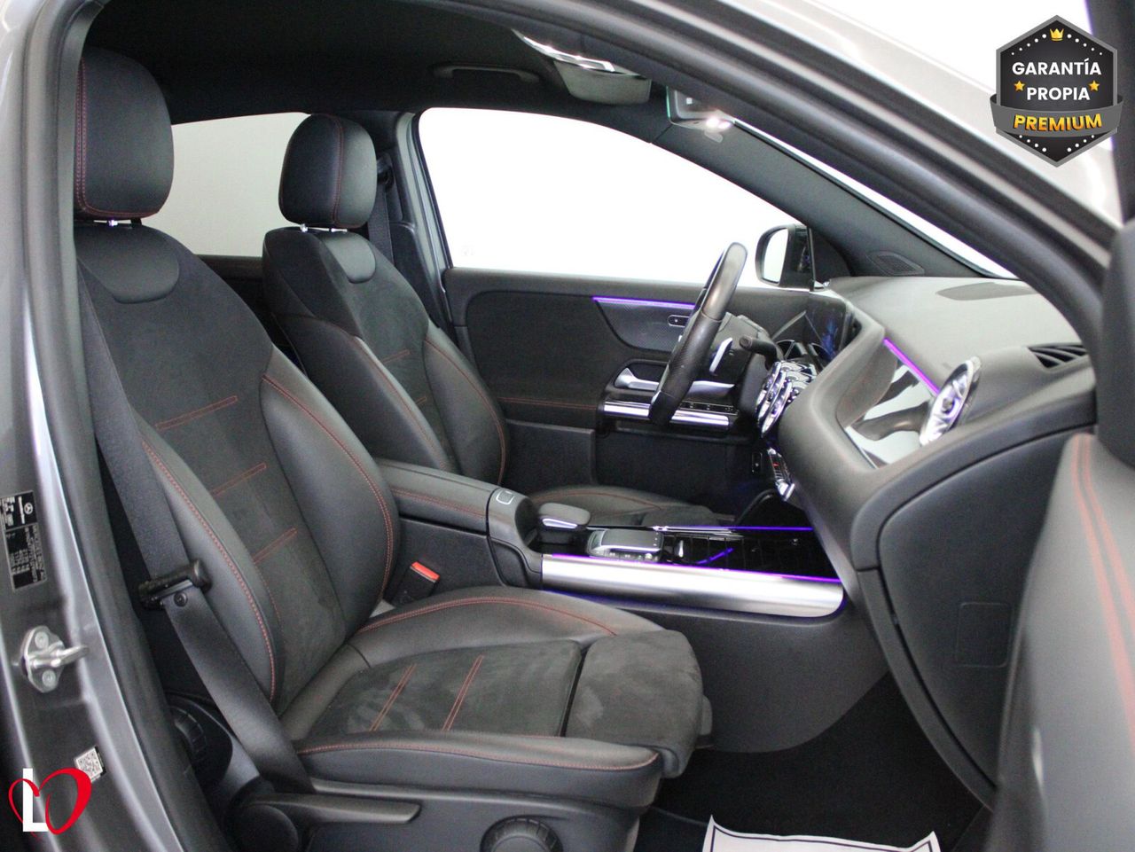 Mercedes GLA GLA 200 D AMG LINE + PAQ PREMIUM - Foto 21