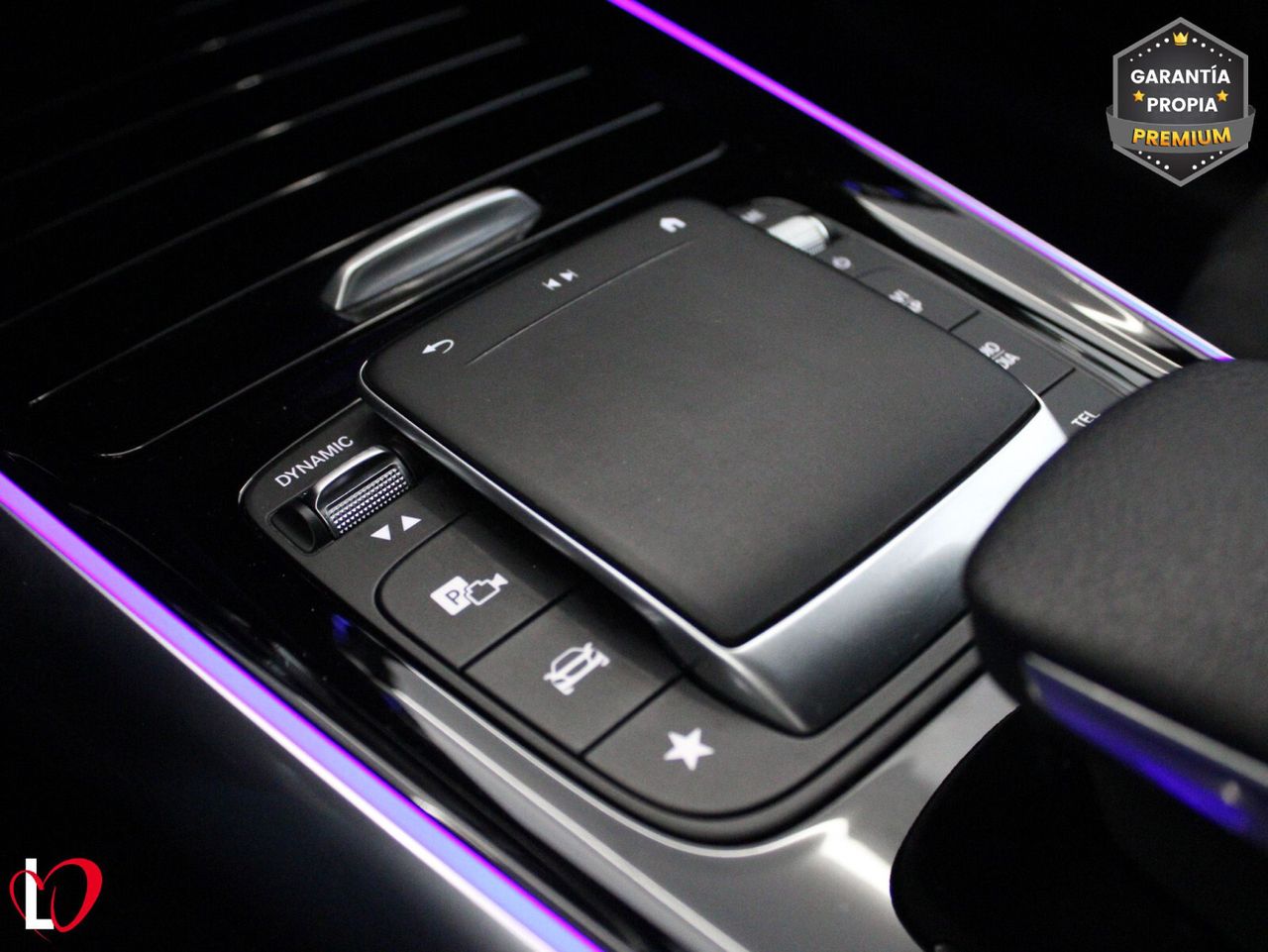 Mercedes GLA GLA 200 D AMG LINE + PAQ PREMIUM - Foto 51