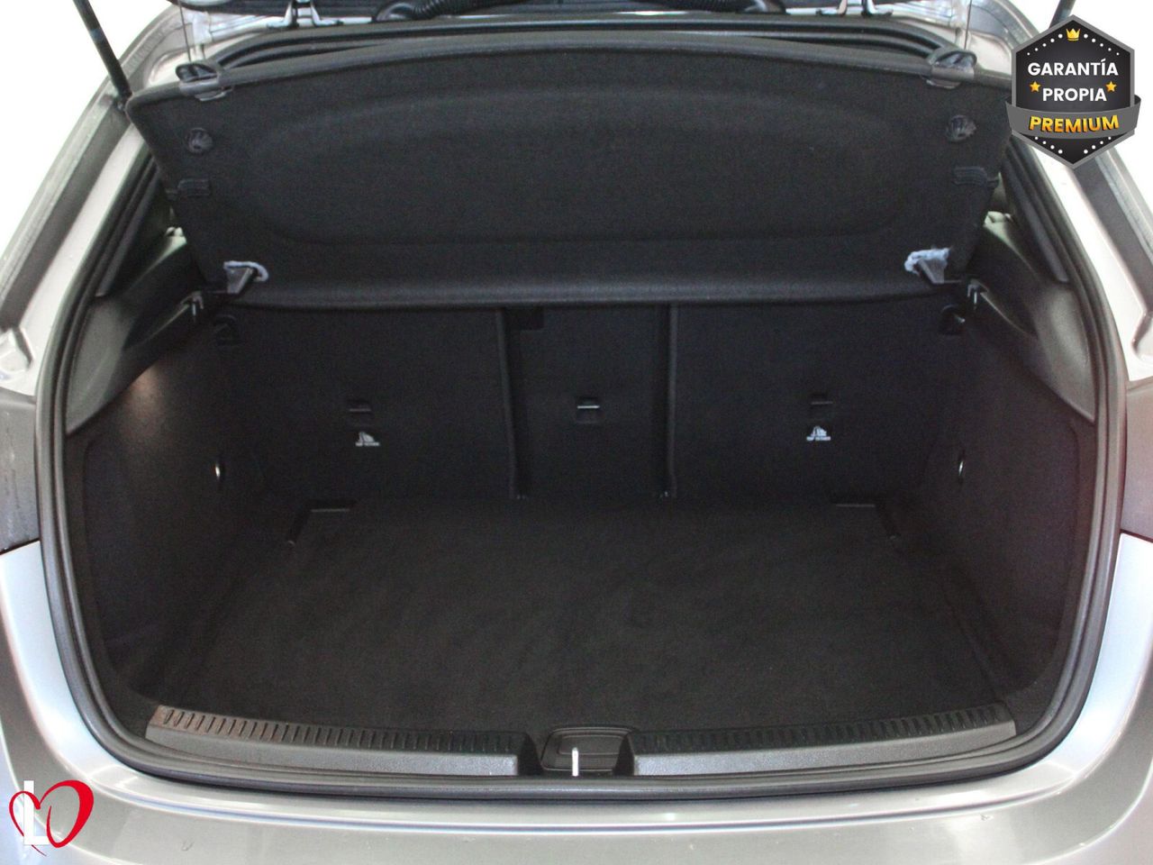 Mercedes Clase A 200 D AMG Line + PAQUETE ADVANTAGE 150 - Foto 26