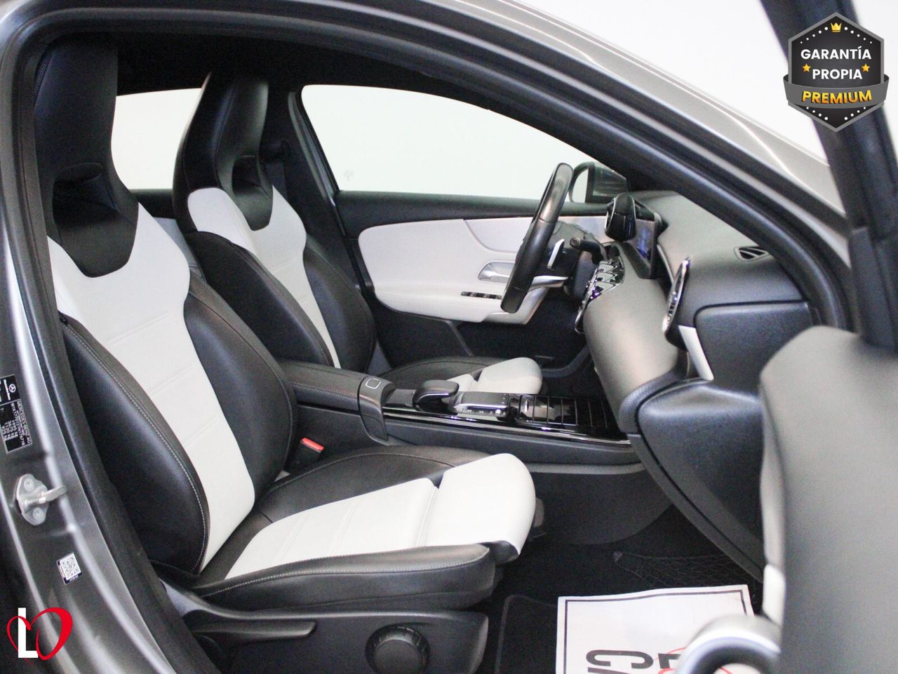 Mercedes Clase A 200 D AMG Line + PAQUETE ADVANTAGE 150 - Foto 20