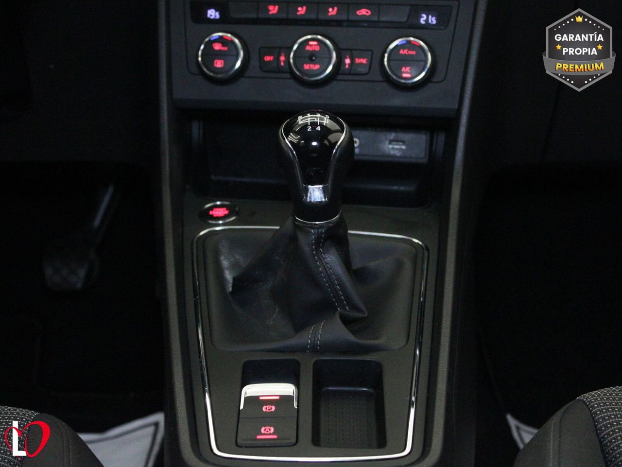 Seat Leon 1.6 TDI S&S CR STYLE 115 - Foto 46