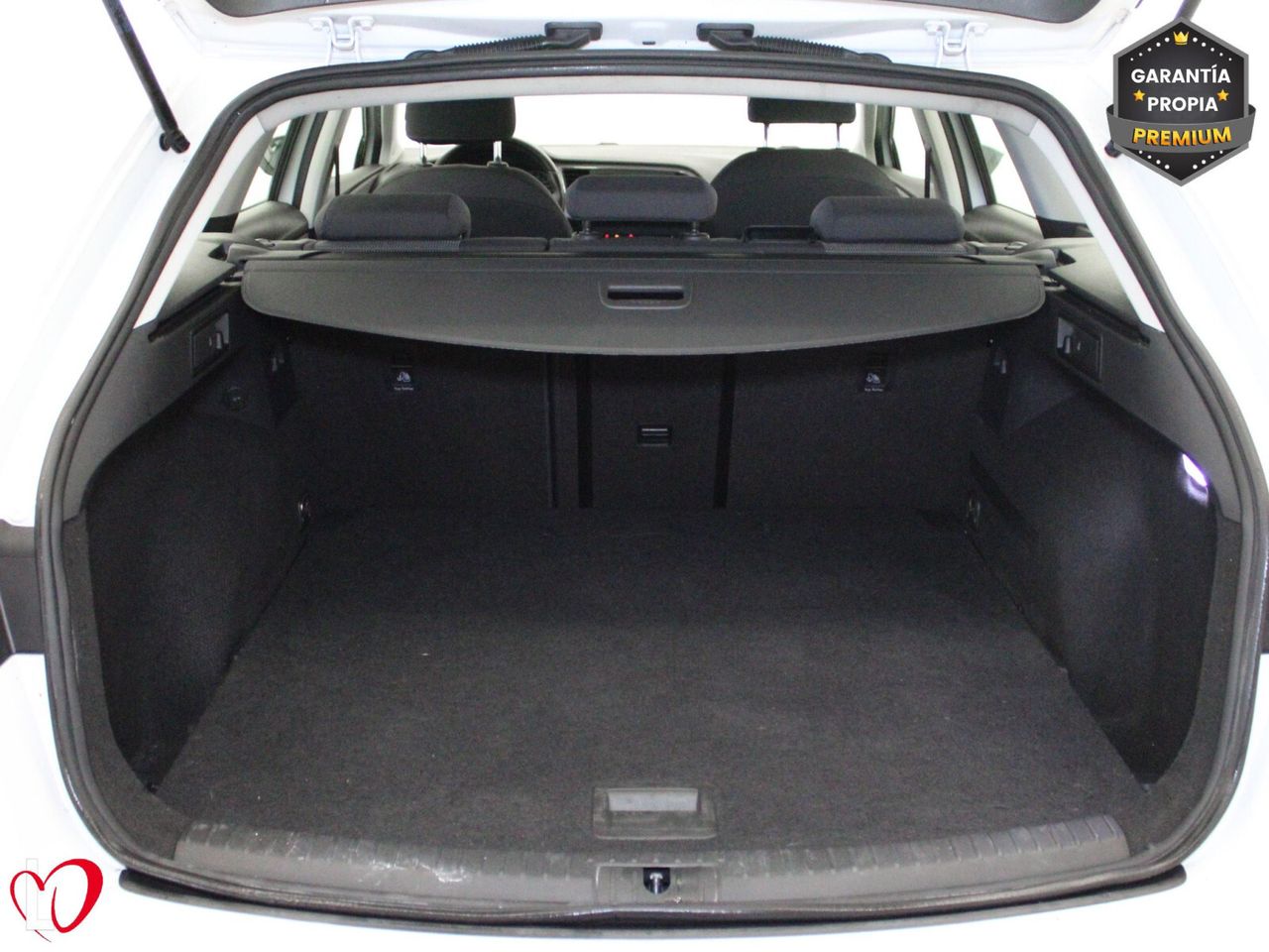 Seat Leon 1.6 TDI S&S CR STYLE 115 - Foto 27