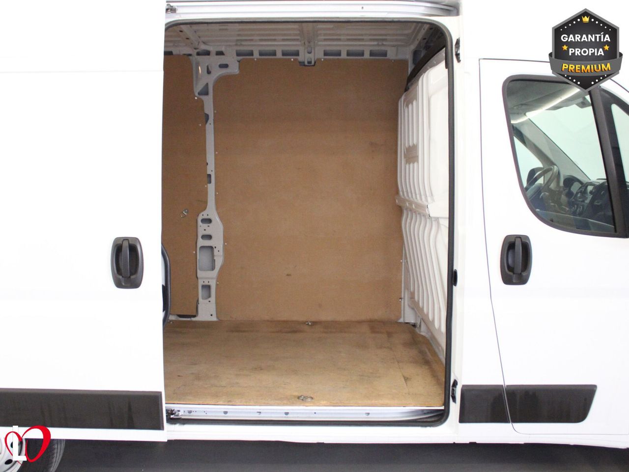 Peugeot Boxer FURGÓN PACK 335 L2 H2 BHDI 140 S&S 6 Vel. MAN - Foto 8