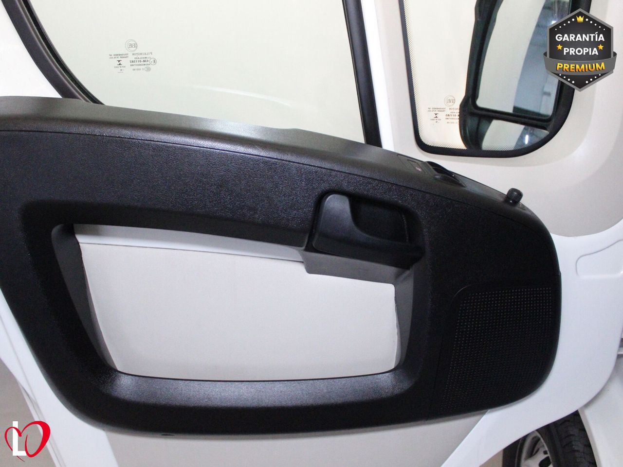 Peugeot Boxer FURGÓN 335 L3H2 BlueHDi 140 S&S ISOTERMO - Foto 19