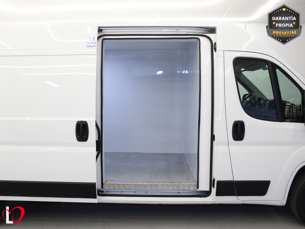Peugeot Boxer FURGÓN 335 L3H2 BlueHDi 140 S&S ISOTERMO - Foto 8