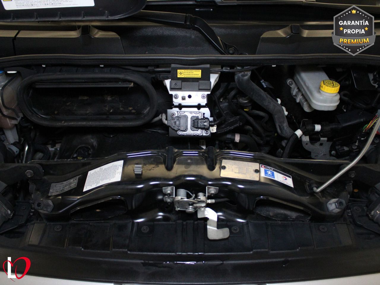 Peugeot Boxer FURGÓN 335 L3H2 BlueHDi 140 S&S ISOTERMO - Foto 17