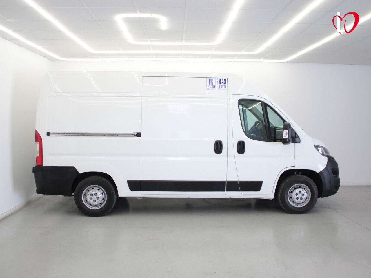 Peugeot Boxer 335 L2 H2 BlueHDi ISOTERMO + EQUIPO FRIO 130 (0 GRADOS) - Foto 26