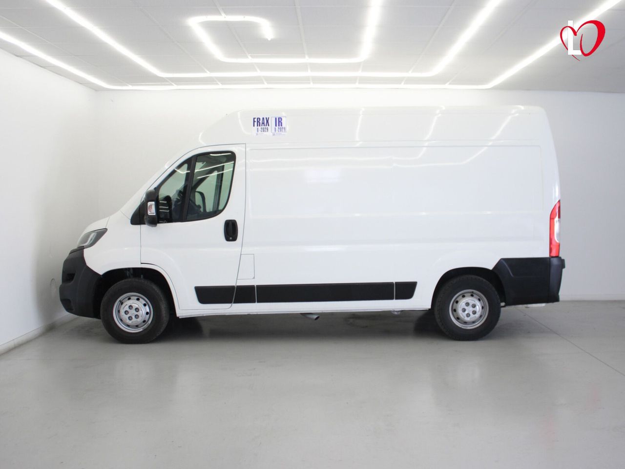 Peugeot Boxer 335 L2 H2 BlueHDi ISOTERMO + EQUIPO FRIO 130 (0 GRADOS) - Foto 28