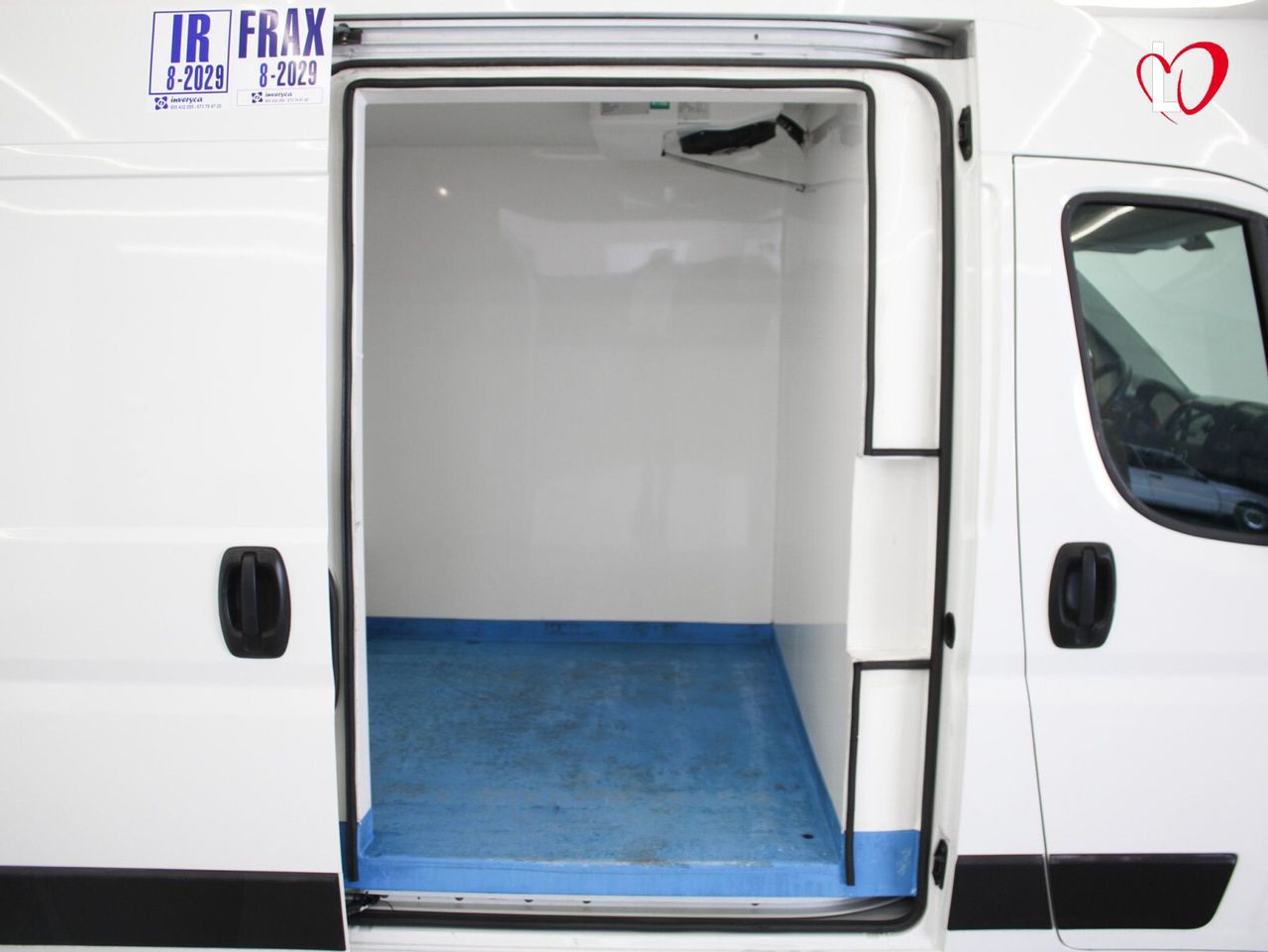 Peugeot Boxer 335 L2 H2 BlueHDi ISOTERMO + EQUIPO FRIO 130 (0 GRADOS) - Foto 9