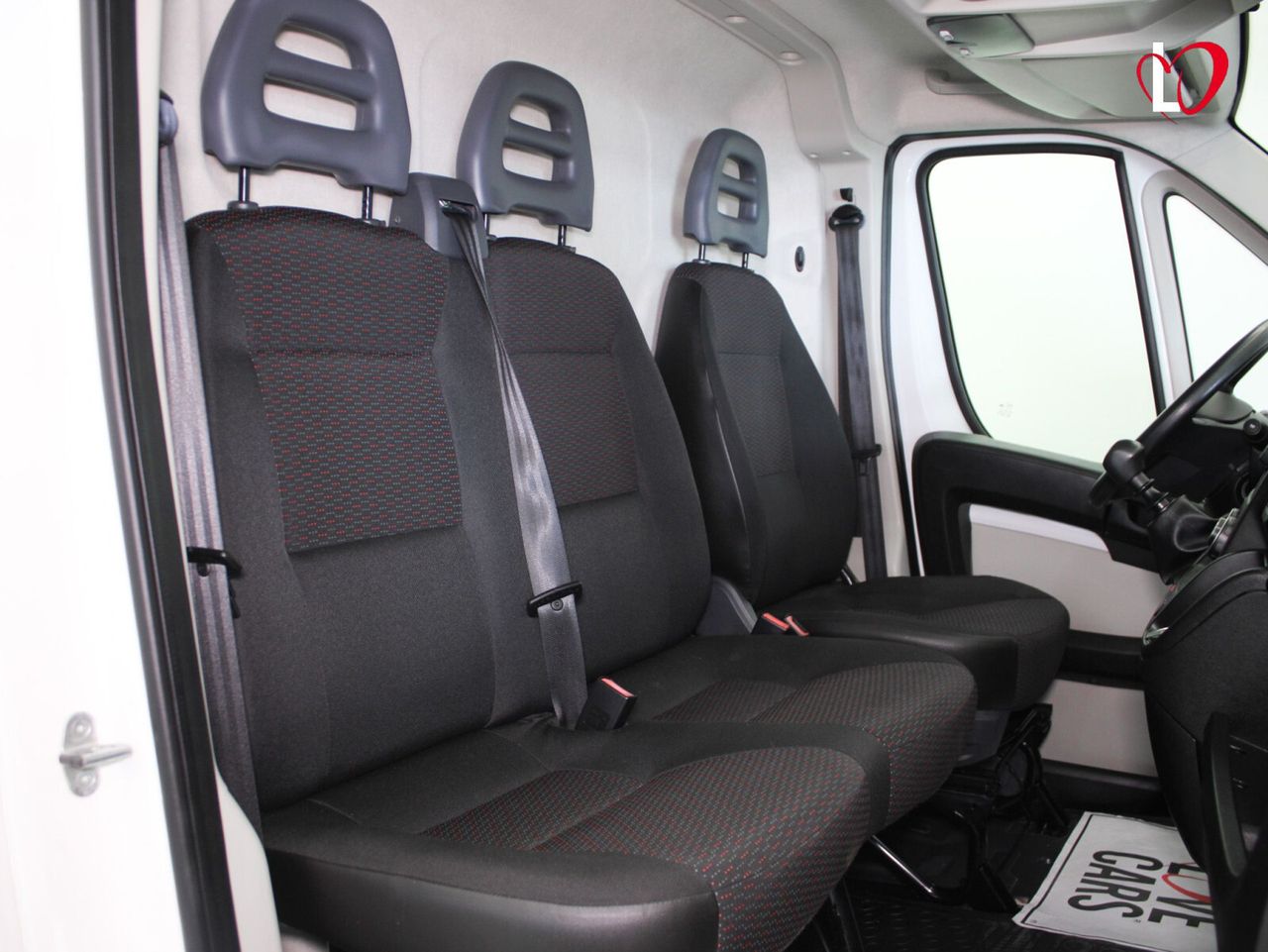 Peugeot Boxer 335 L2 H2 BlueHDi ISOTERMO + EQUIPO FRIO 130 (0 GRADOS) - Foto 24