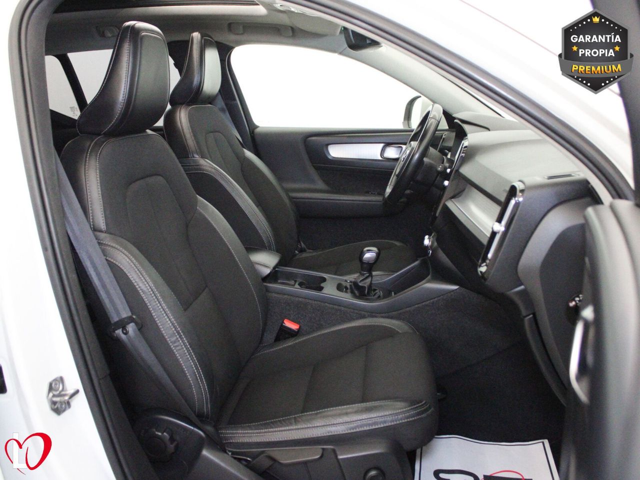 Volvo XC40 2.0 D3 Business Plus - Foto 23
