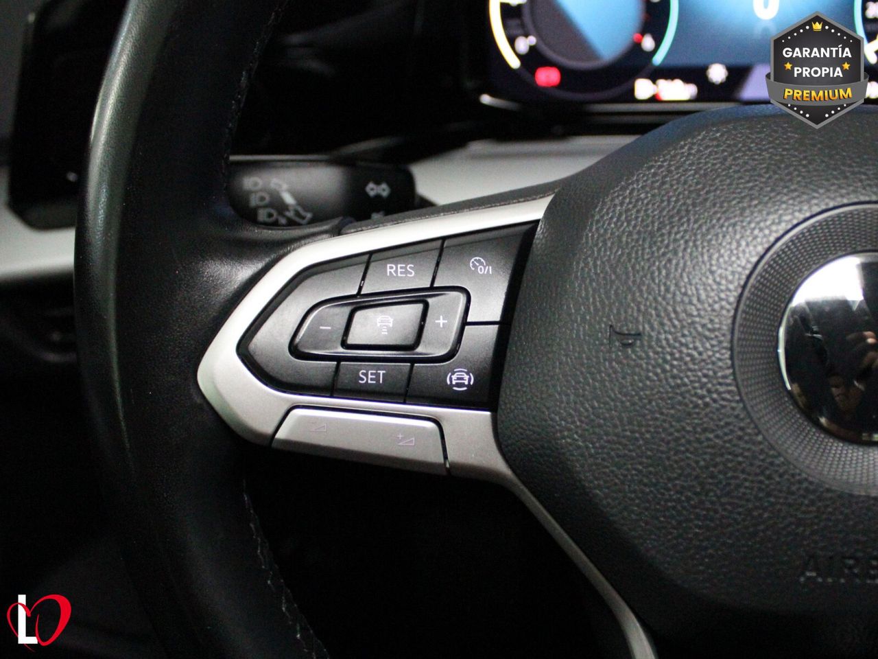 Volkswagen Golf Life 2.0 TDI 85kW (115CV) - foto 38