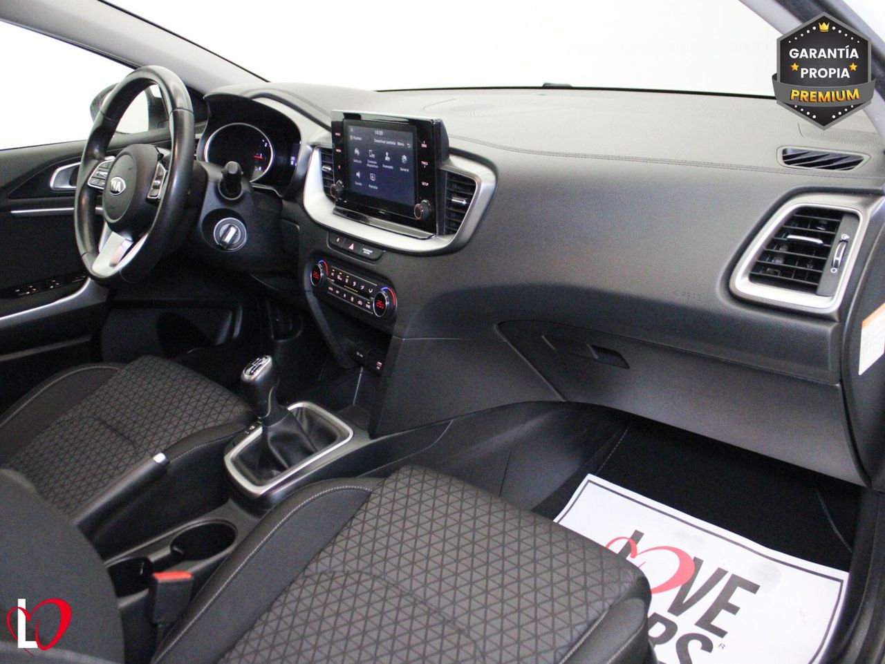 Kia XCeed 1.6 MHEV iMT Drive 100kW (136CV) - Foto 17