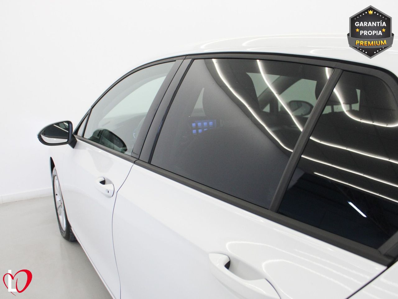 Volkswagen Golf Life 2.0 TDI 85kW (115CV) - Foto 32