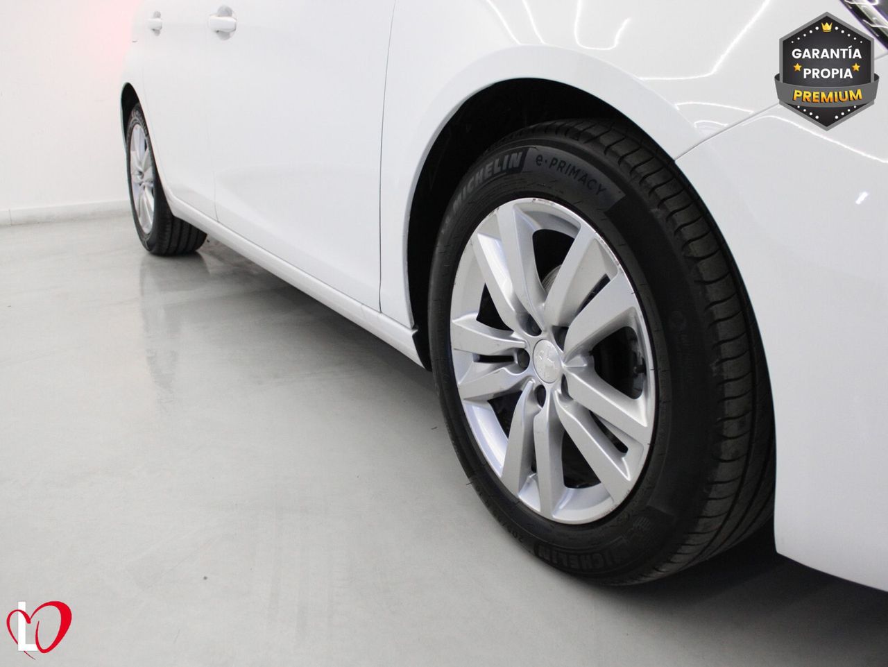 Peugeot 308 5P Active Pack BlueHDi 100 S&S - Foto 28
