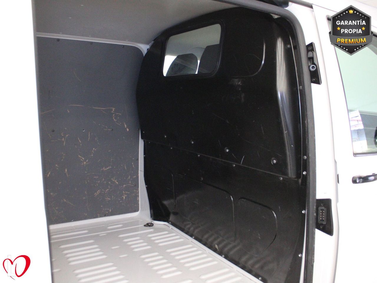 Volkswagen Transporter 2.0 TDI BMT FURGÓN CERRADO 150 - Foto 22