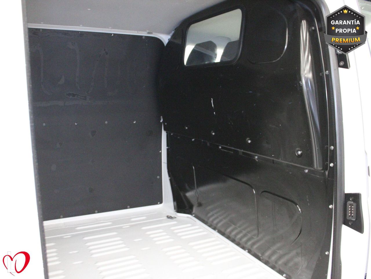 Volkswagen Transporter 2.0 TDI BMT FURGÓN CERRADO 110 - Foto 25