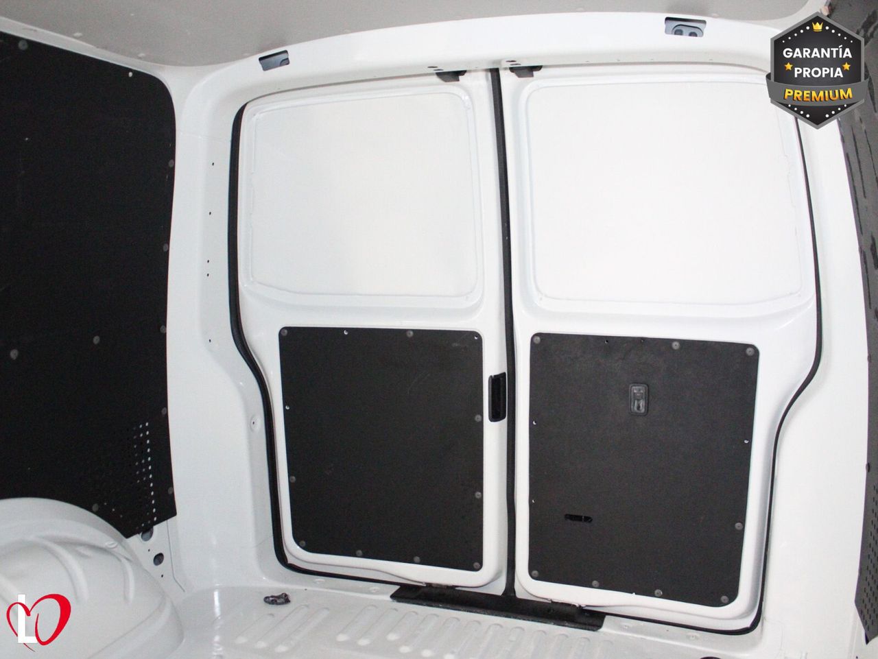Volkswagen Transporter 2.0 TDI BMT FURGÓN CERRADO 110 - Foto 27