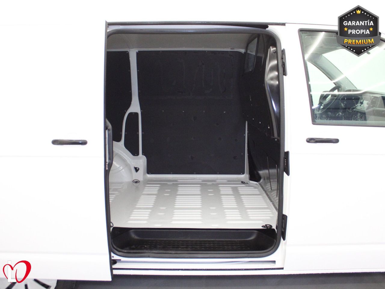Volkswagen Transporter 2.0 TDI BMT FURGÓN CERRADO 110 - Foto 8