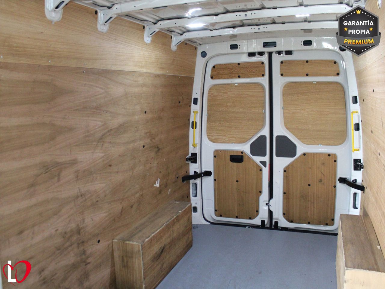 Volkswagen Crafter 2.0 TDI FURGON L4 H3 140 - Foto 27