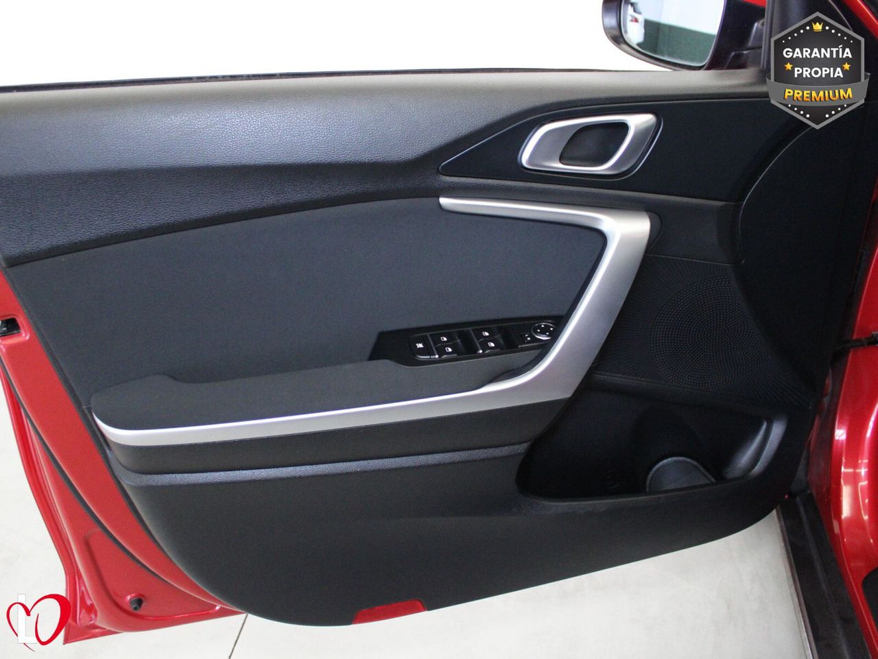 Kia XCeed 1.6 MHEV iMT Drive 100kW (136CV) - Foto 17