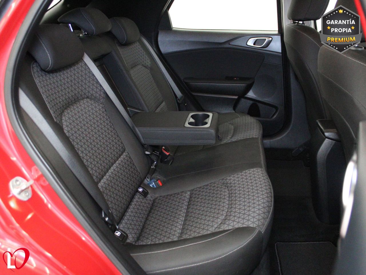 Kia XCeed 1.6 MHEV iMT Drive 100kW (136CV) - Foto 25
