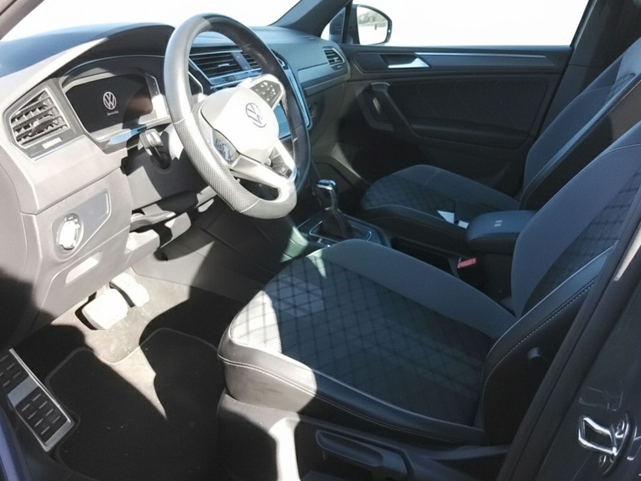 Volkswagen Tiguan R-Line 2.0 TDI 110kW (150CV) DSG - foto 4