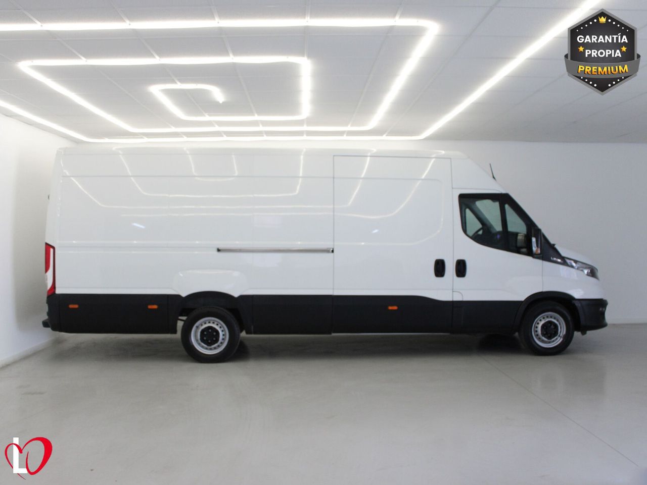 Iveco Daily 2.3 TD FURGON L4 H2 16M3 170 - Foto 28