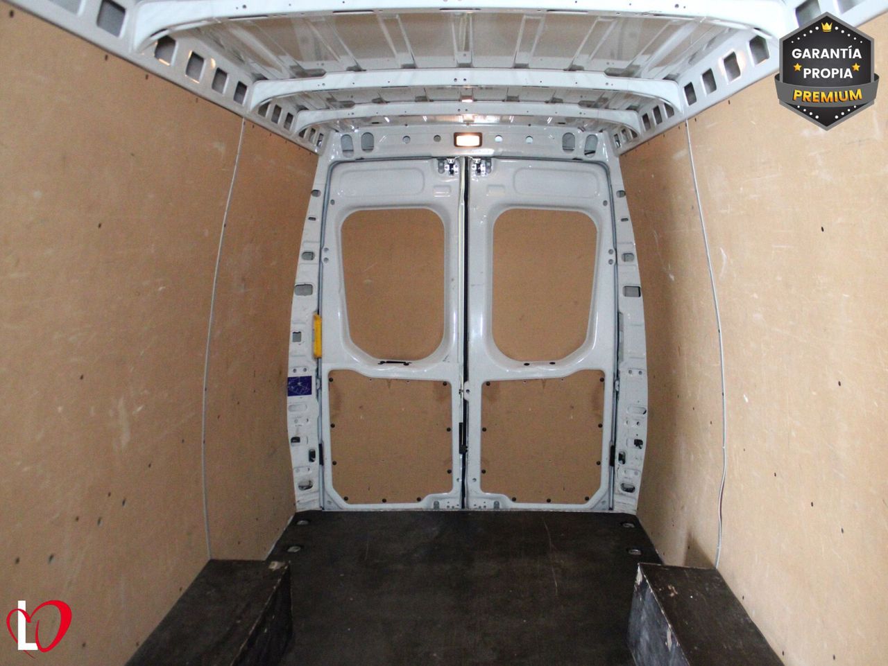 Iveco Daily 2.3 TD FURGON L4 H2 16M3 170 - Foto 25