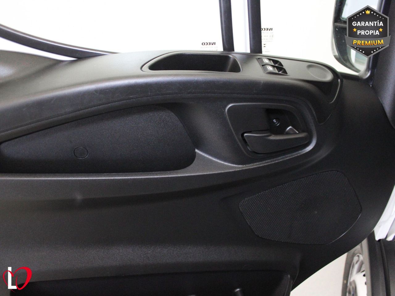 Iveco Daily 2.3 TD FURGON L4 H2 16M3 170 - Foto 19