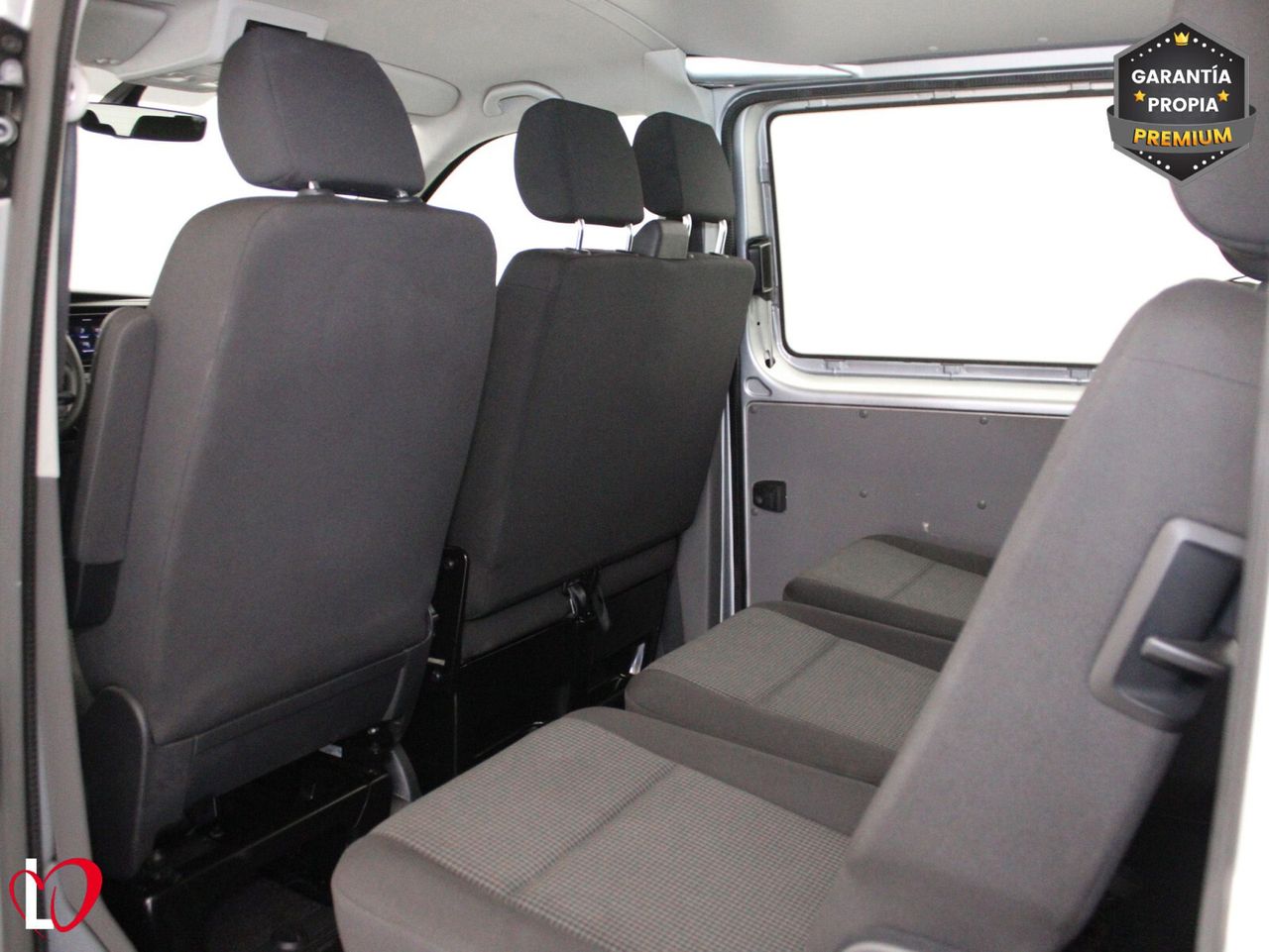 Volkswagen Transporter 2.0 TDI T6 COMBI 9 LARGA 110 - Foto 24