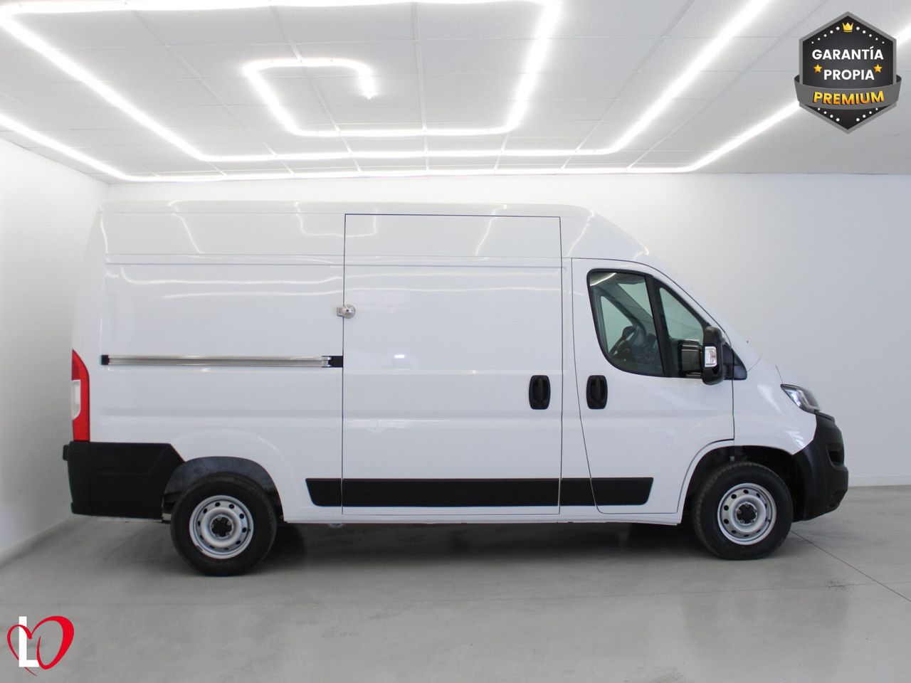 Fiat Ducato 2.2 MJT 35 L2 H2 FURGÓN CERRADO 140 - Foto 28