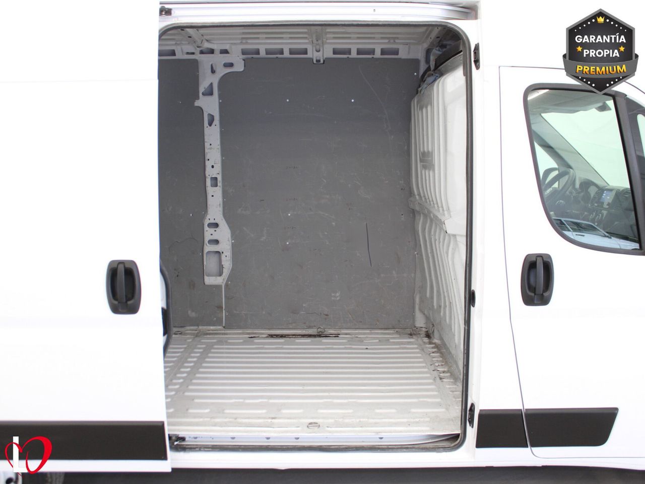 Fiat Ducato 2.2 MJT 35 L2 H2 FURGÓN CERRADO 140 - Foto 8