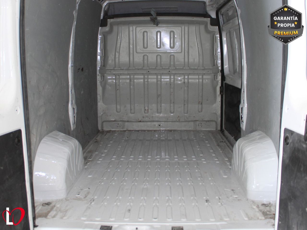 Fiat Ducato 2.2 MJT 35 L2 H2 FURGÓN CERRADO 140 - Foto 10