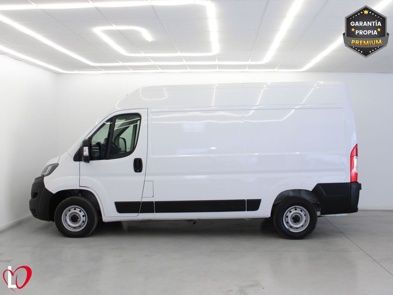 Fiat Ducato 2.2 MJT 35 L2 H2 FURGÓN CERRADO 140 - Foto 30