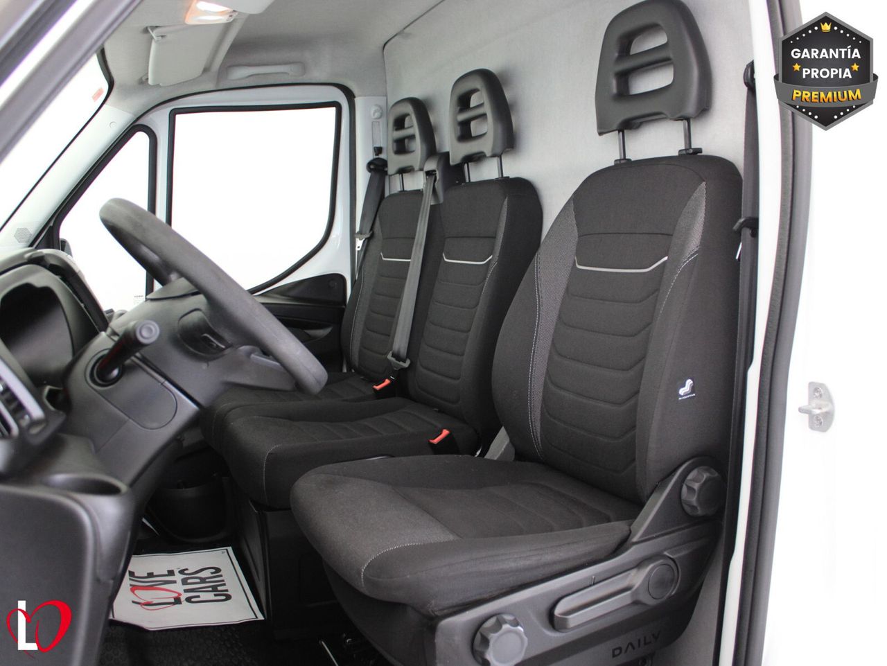 Iveco Daily 2.3 TD 35S H2 12M3 156 - Foto 19