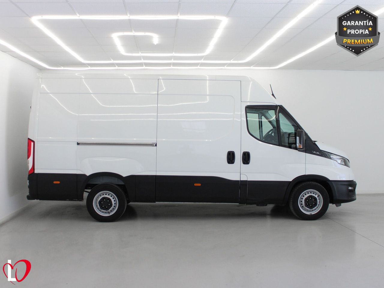 Iveco Daily 2.3 TD 35S H2 12M3 156 - Foto 23