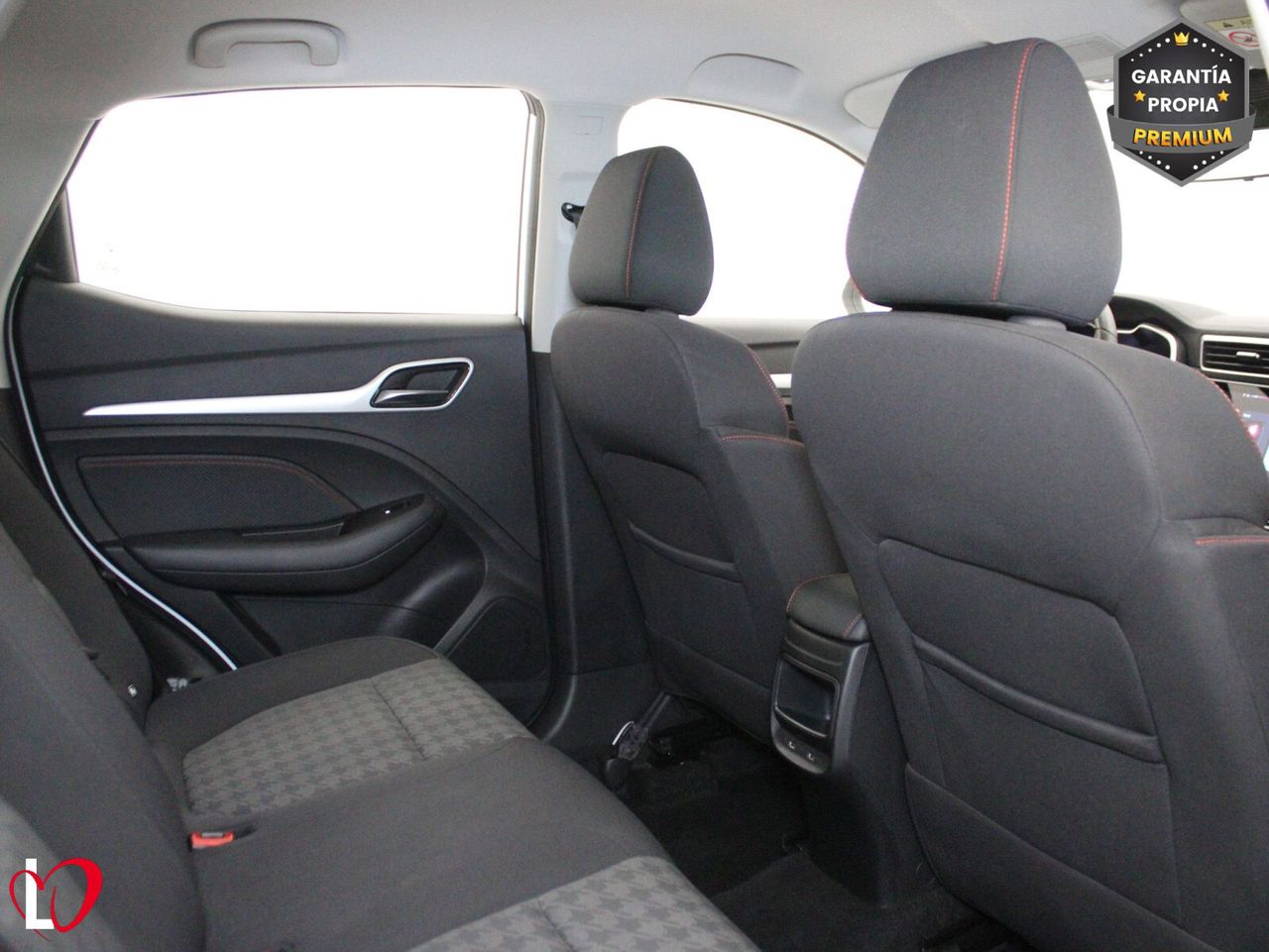 MG ZS 1.5 Comfort - Foto 23