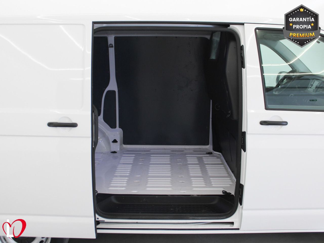 Volkswagen Transporter 2.0 TDI BMT FURGÓN CERRADO 110 - Foto 8