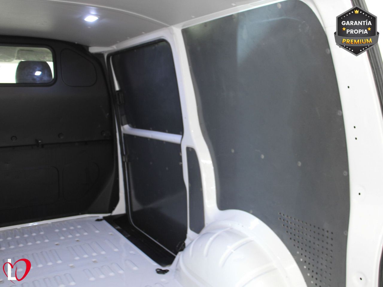 Volkswagen Transporter 2.0 TDI BMT FURGÓN CERRADO 110 - Foto 24