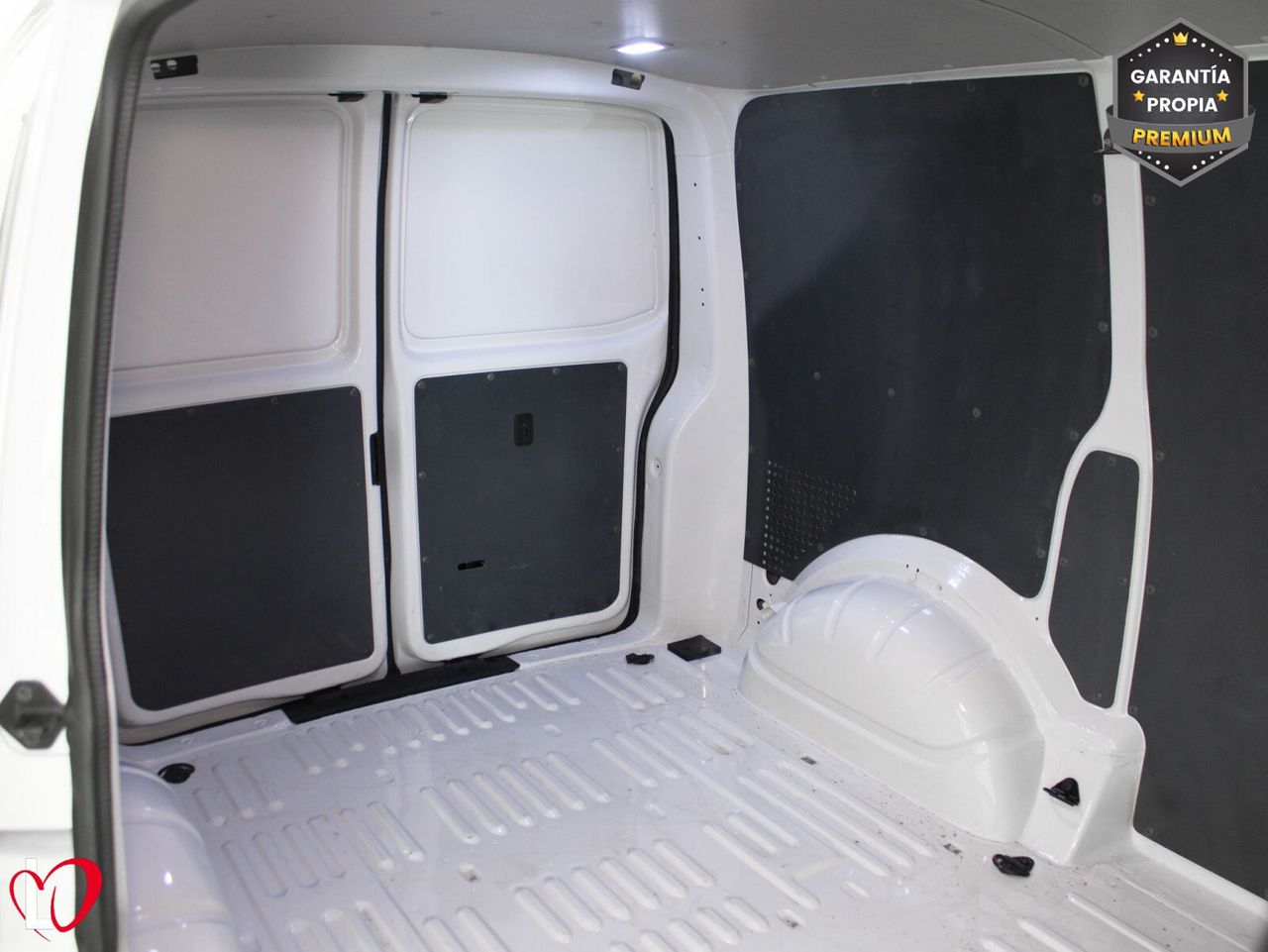 Volkswagen Transporter 2.0 TDI BMT FURGÓN CERRADO 110 - Foto 9