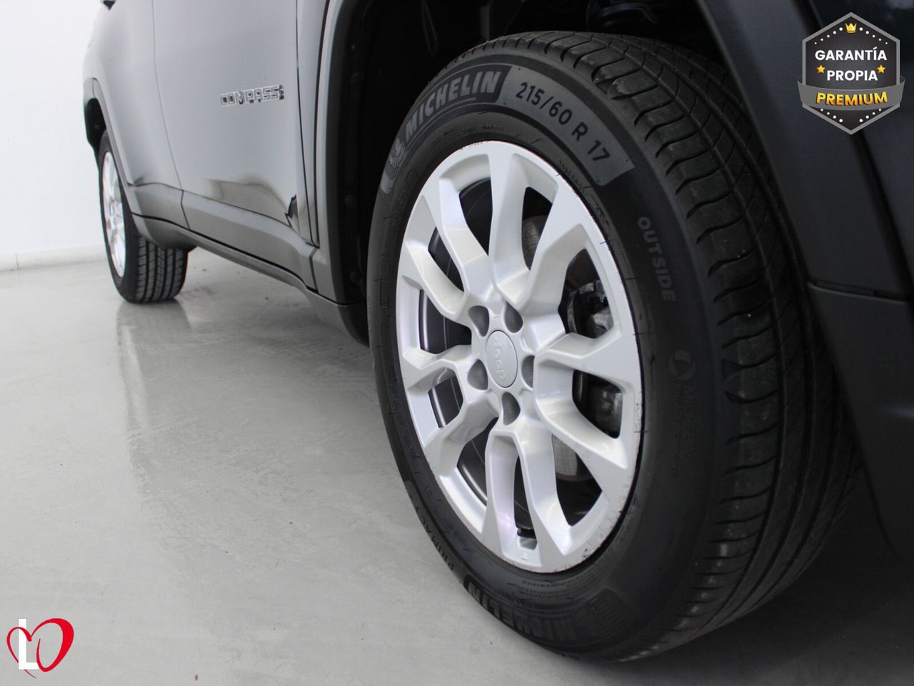 Jeep Compass 1.6 MJET LONGITUDE 140 - Foto 30