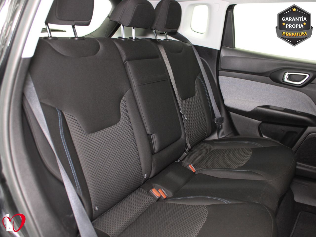 Jeep Compass 1.6 MJET LONGITUDE 140 - Foto 26