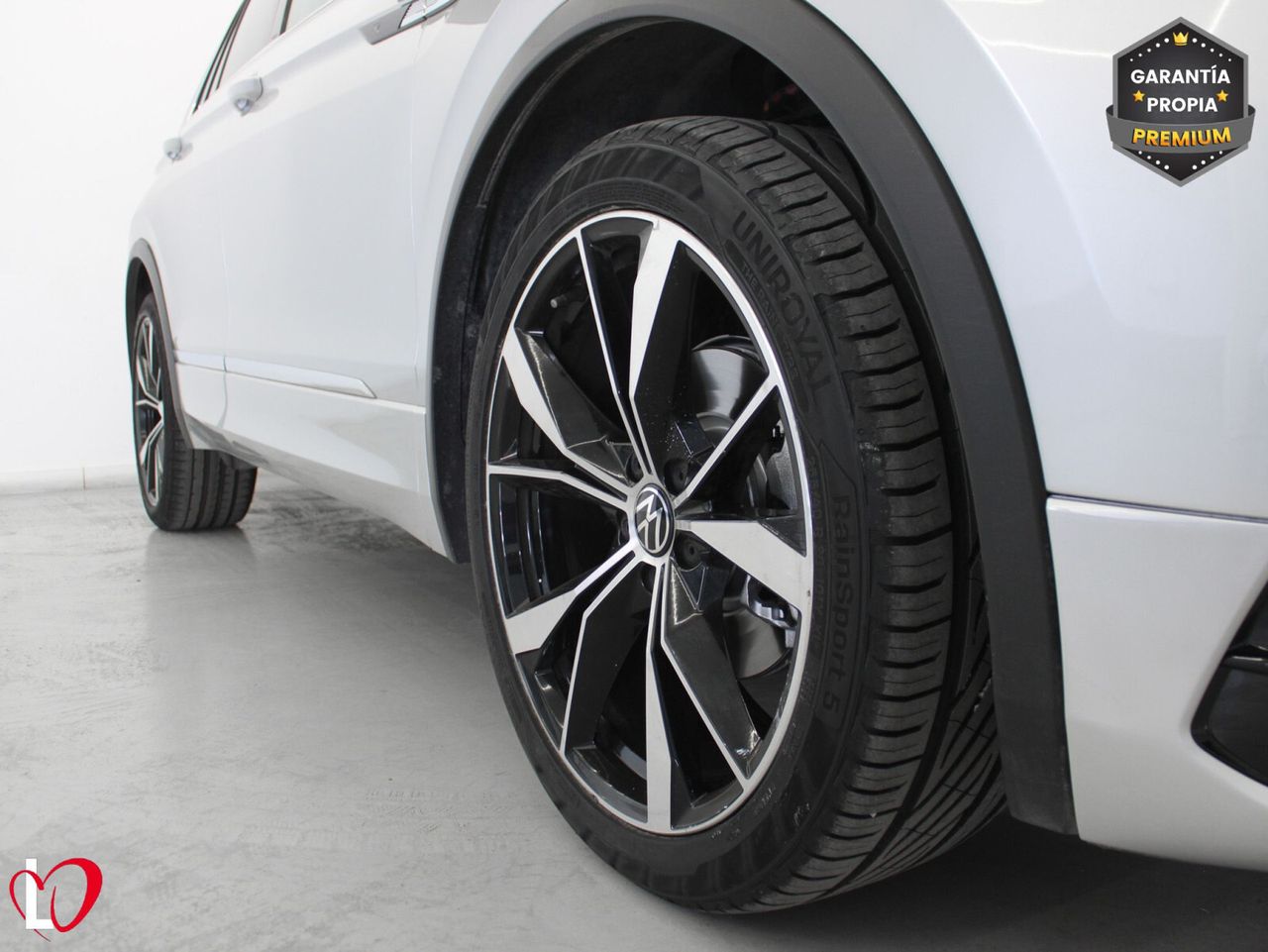 Volkswagen Tiguan R-Line 2.0 TDI 110kW (150CV) DSG - Foto 33