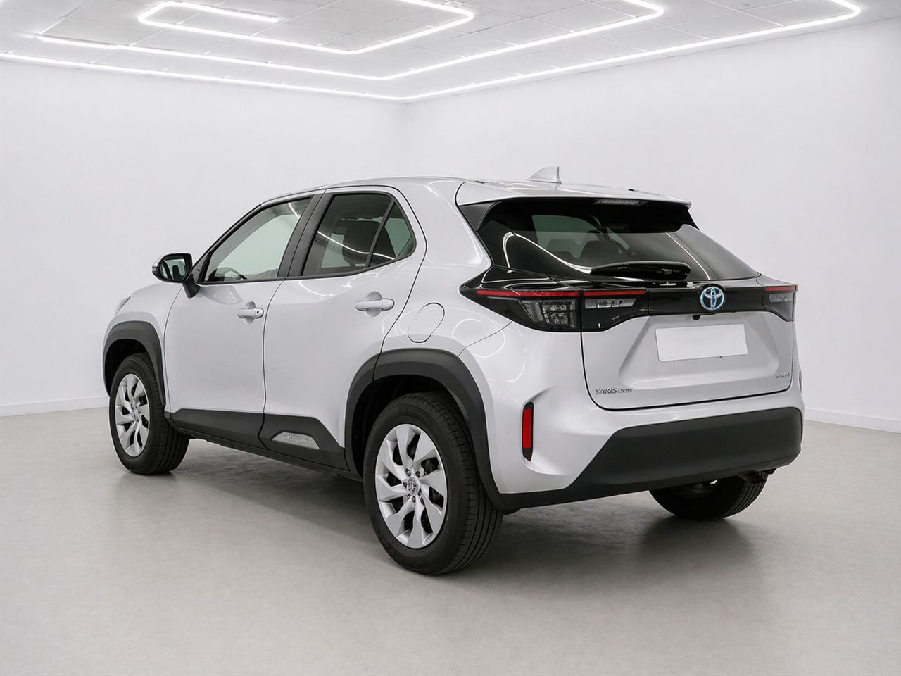 Toyota Yaris Cross 1.5 HEV DYNAMIC 116 - Foto 4