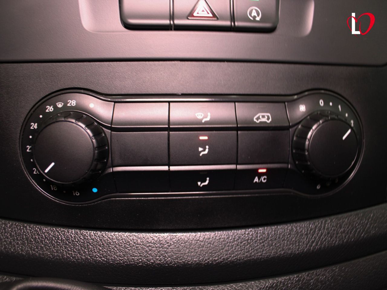 Mercedes Vito 114 DCI LARGA  6 PLAZAS GPS 136 - Foto 26