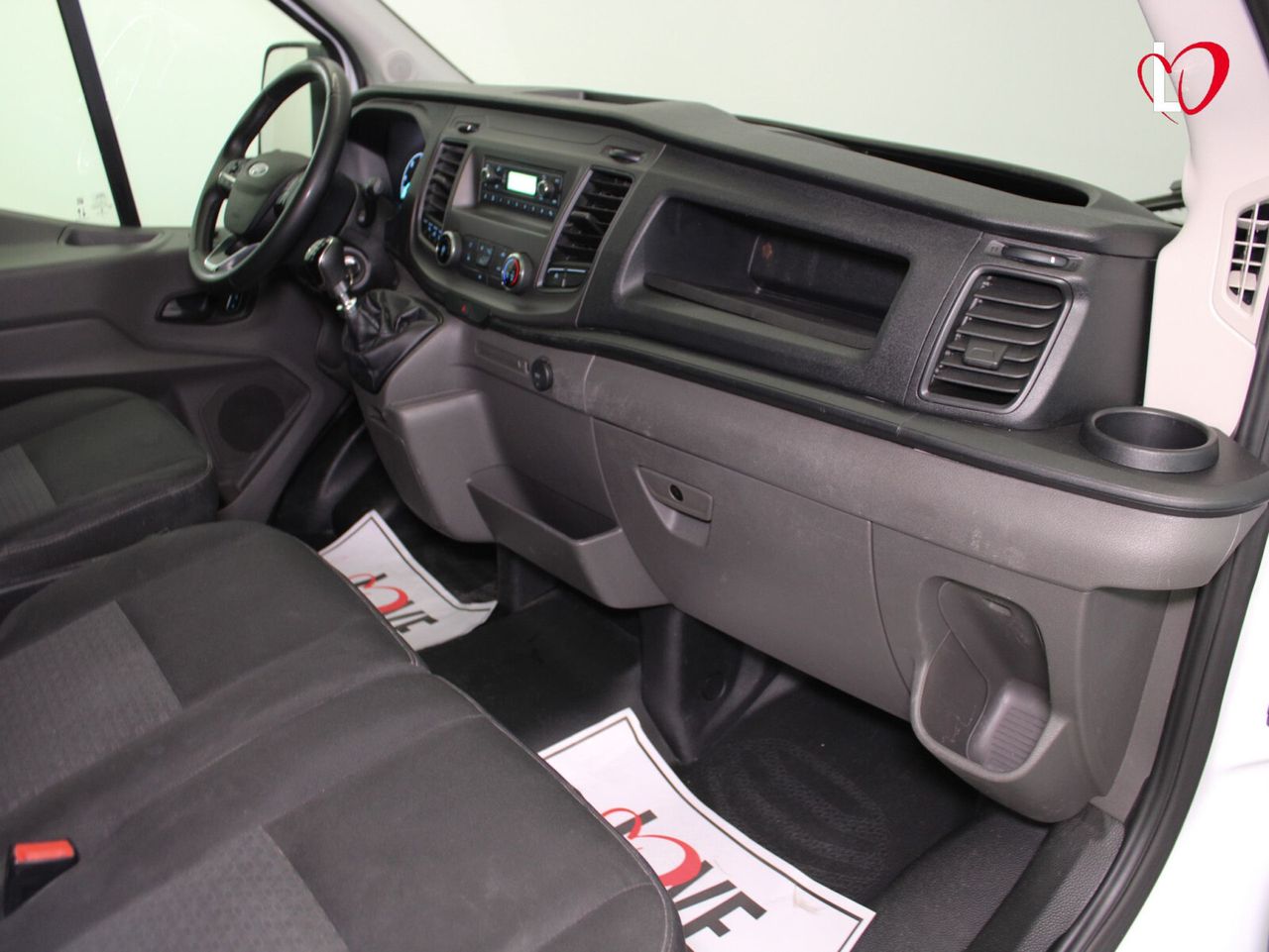 Ford Transit 2.0 TDCI L3 H2 330 COMBI 6 130 - Foto 22